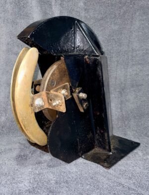 Used Dakota III Flesher